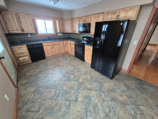 317 Ruskin Dr in Altoona, PA - Building Photo - Building Photo