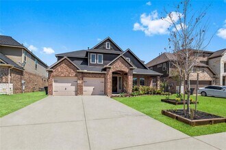 10126 N Whimbrel Cir in Conroe, TX - Building Photo - Building Photo