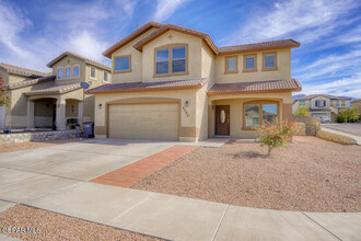 2042 Dreamlight Pl in El Paso, TX - Foto de edificio - Building Photo