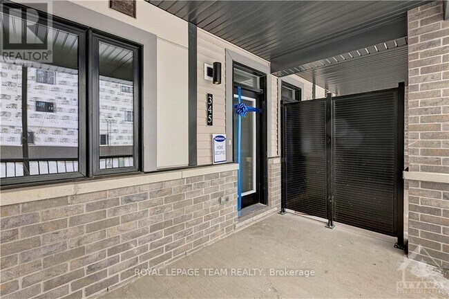 345 Olivenite Private in Ottawa, ON - Building Photo - Building Photo