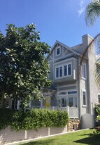 269 D Ave in Coronado, CA - Building Photo
