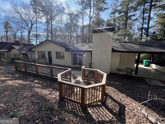 3030 Briarlake Rd in Decatur, GA - Building Photo - Building Photo