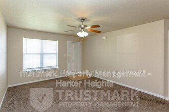 4202 Elms Run Cir in Killeen, TX - Building Photo - Building Photo