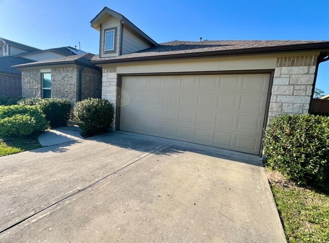12347 Breckenwood Mills Dr in Humble, TX - Building Photo - Building Photo