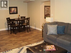 601 Grand Ave E in Chatham, ON - Building Photo - Building Photo