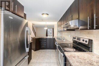 772 Lakeridge Dr in Ottawa, ON - Building Photo - Building Photo