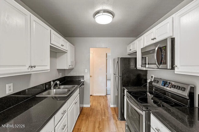 3519 Clear Acre Ln in Reno, NV - Building Photo - Building Photo