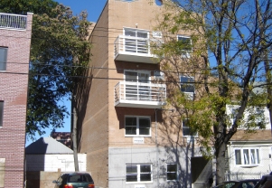 11113 38th Ave in Corona, NY - Foto de edificio