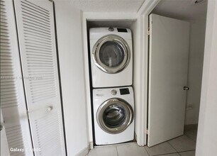 8365 SW 152nd Ave in Miami, FL - Building Photo - Building Photo