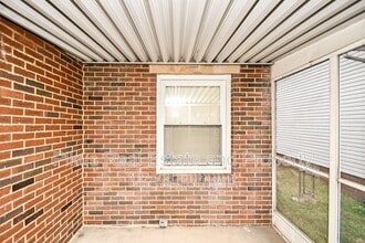 919 Clarendon Ave NW in Canton, OH - Building Photo - Building Photo