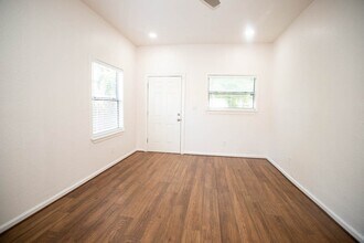 5415 Palmer St in Houston, TX - Building Photo - Building Photo