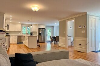 41 Rangeley Rd in Arlington, MA - Building Photo - Building Photo