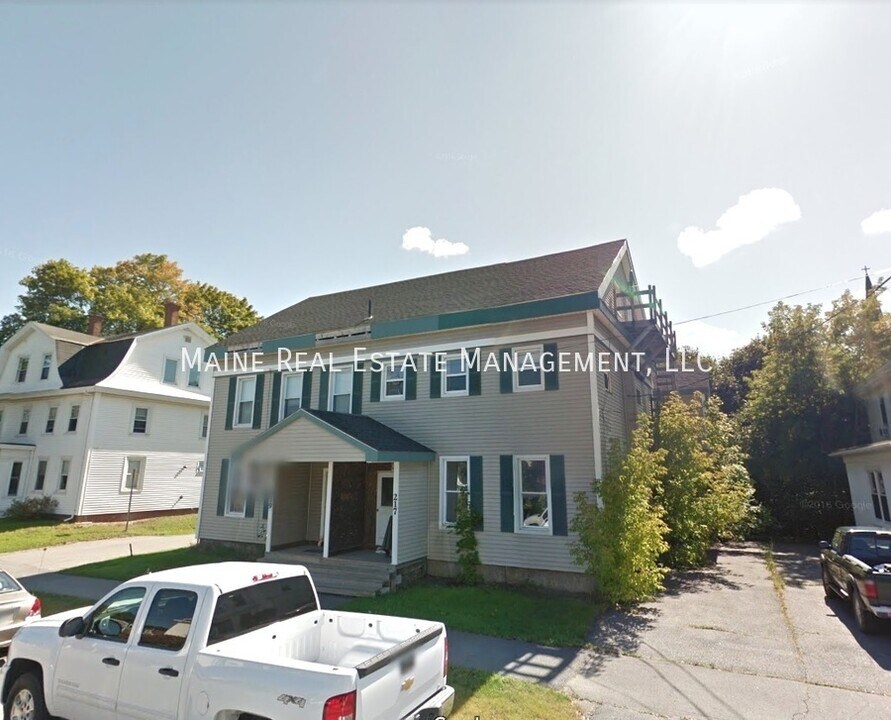 217 State St in Bangor, ME - Building Photo