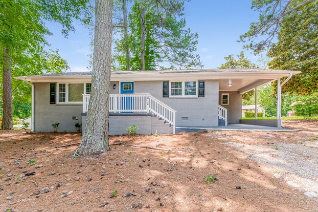 property at 812 Terrace View Dr