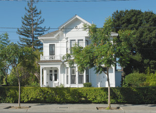 1149 Santa Clara St in Santa Clara, CA - Foto de edificio - Building Photo