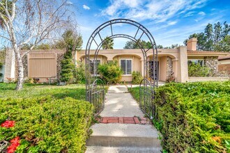 3194 Rossini Pl in Topanga, CA - Building Photo - Building Photo