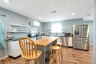 18047 Bambriar Dr in Houston, TX - Building Photo - Building Photo