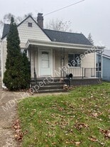 1639 Birney St in Saginaw, MI - Building Photo