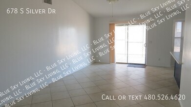 678 S Silver Dr in Apache Junction, AZ - Building Photo - Building Photo