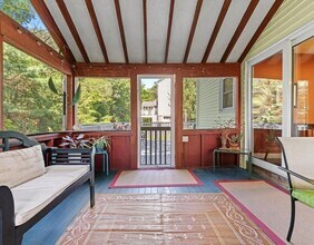 9 Pleasantview Ter in Framingham, MA - Building Photo - Building Photo