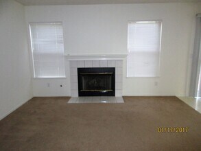 3025 Staples Ranch Dr in Pleasanton, CA - Building Photo - Building Photo