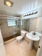 84 Mansfield B, Unit 84 in Boca Raton, FL - Foto de edificio - Building Photo
