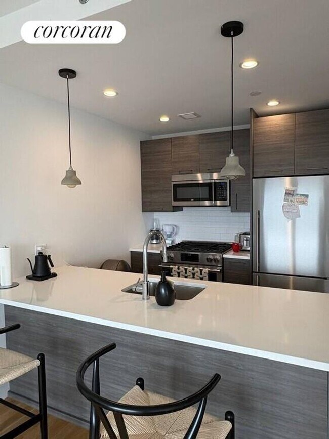 241 Atlantic Ave in Brooklyn, NY - Building Photo - Building Photo