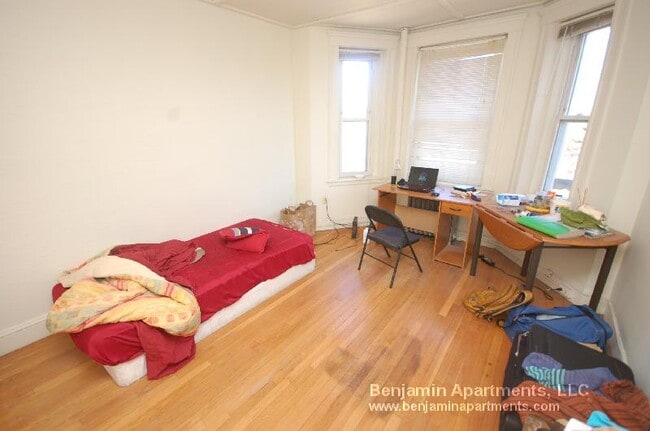 property at 1179 Boylston St