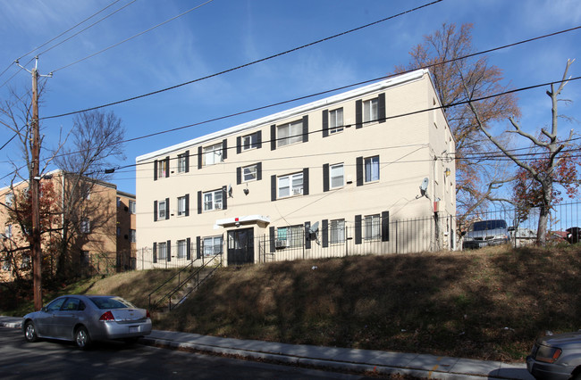 6006 Eads St NE in Washington, DC - Building Photo - Building Photo