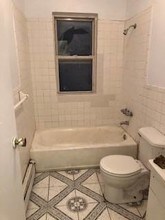 42 Purser Pl in Yonkers, NY - Building Photo - Building Photo