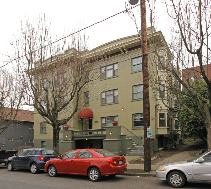 Rosegate Northwest in Portland, OR - Building Photo