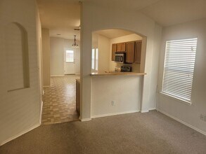 6635 Hartnet Fields in Converse, TX - Building Photo - Building Photo
