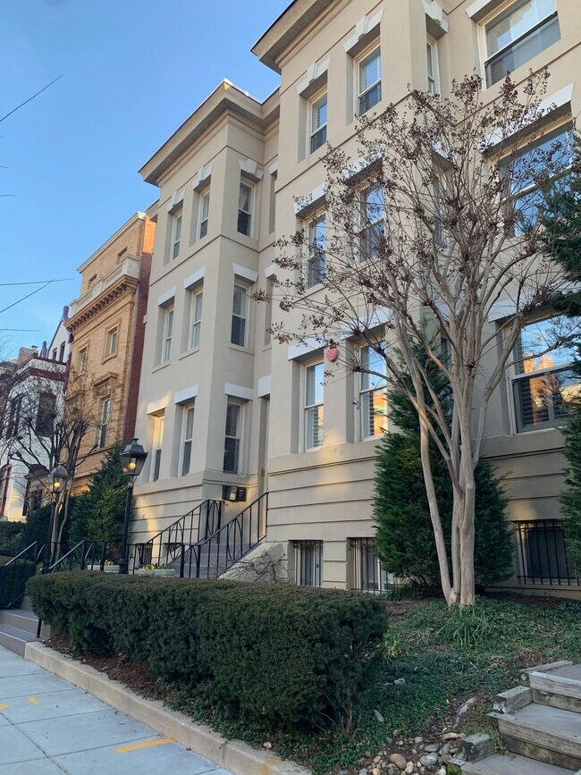1721 21st St NW in Washington, DC - Building Photo - Building Photo