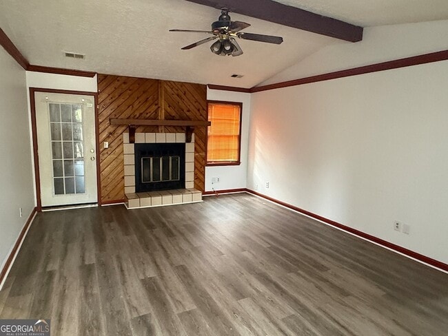 2451 Nugget Dr SW in Conyers, GA - Foto de edificio - Building Photo