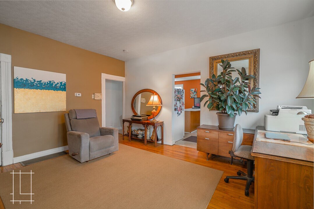 272 E 4th Ave in Columbus, OH - Building Photo