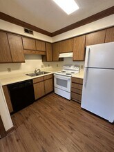 3605 Helix Ct in Raleigh, NC - Building Photo - Building Photo