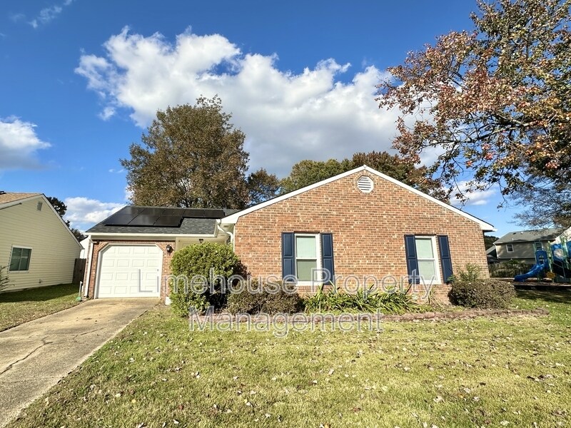 1273 Nesbitt Dr in Virginia Beach, VA - Building Photo