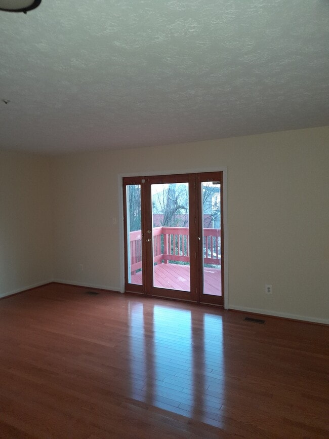 2703 Claybrooke Dr in Windsor Mill, MD - Building Photo - Building Photo