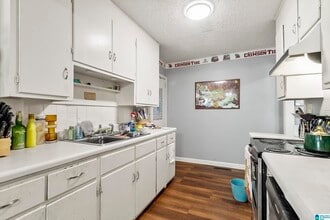 2710 12th St in Tuscaloosa, AL - Foto de edificio - Building Photo