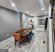 1926 E 28th St in Baltimore, MD - Building Photo - Building Photo