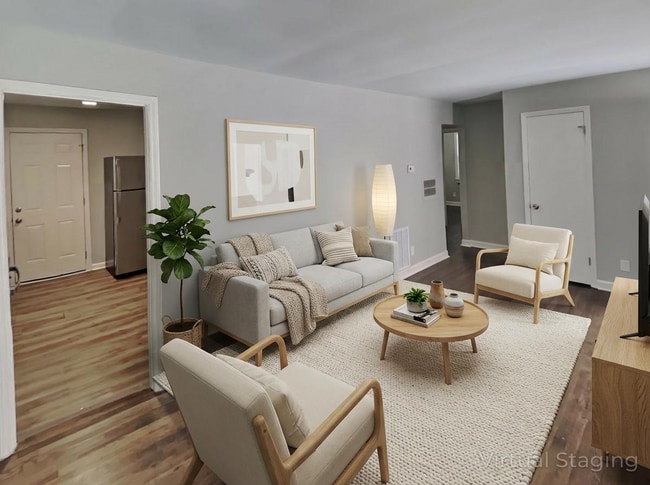 1720 Finchley Dr in Charlotte, NC - Foto de edificio - Building Photo