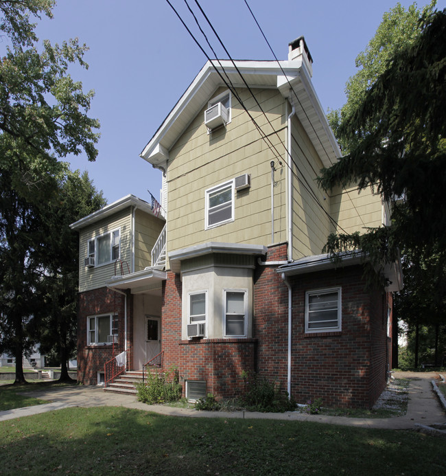 403 Somerset St in Bound Brook, NJ - Building Photo - Building Photo