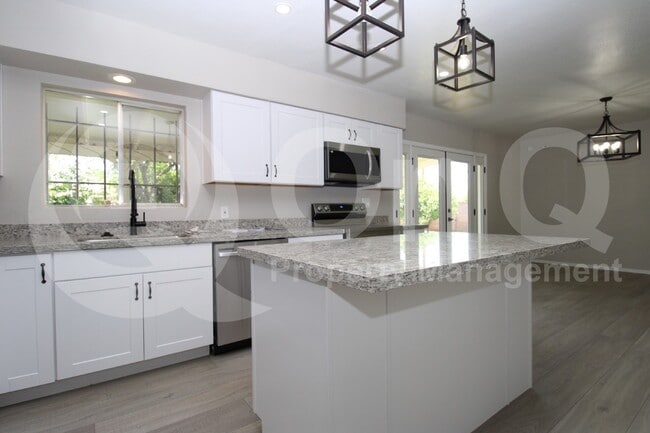 3137 N 33rd Pl in Phoenix, AZ - Building Photo - Building Photo