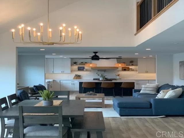 property at 1642 Via La Plaza