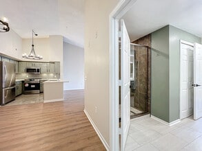 13103 Mulberry Park Dr, Unit 832 in Orlando, FL - Foto de edificio - Building Photo