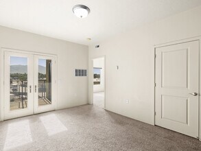 2150 S Main St-Unit -#402 in Salt Lake City, UT - Building Photo - Building Photo