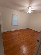 1403 Spry St in Greensboro, NC - Foto de edificio - Building Photo