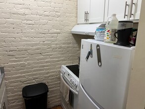 882 Huntington Ave, Unit 4 in Boston, MA - Foto de edificio - Building Photo