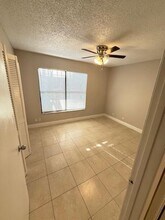 1660 Windorah Way in Royal Palm Beach, FL - Building Photo - Building Photo