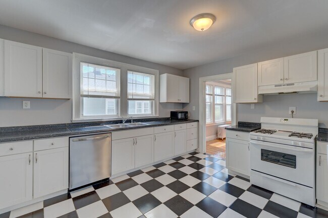 259 Sheffield Ave in New Haven, CT - Building Photo - Building Photo